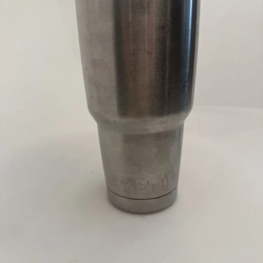 Yeti 40 oz Stainless Steel Tumbler Dad's Drink Hands Off Travel Mug Straw EUC